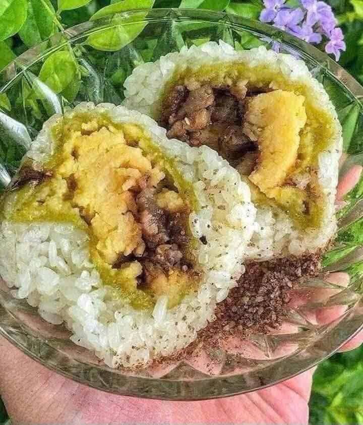 Вьетнамские рисовые пирожки Bánh khúc, сет 6 шт.