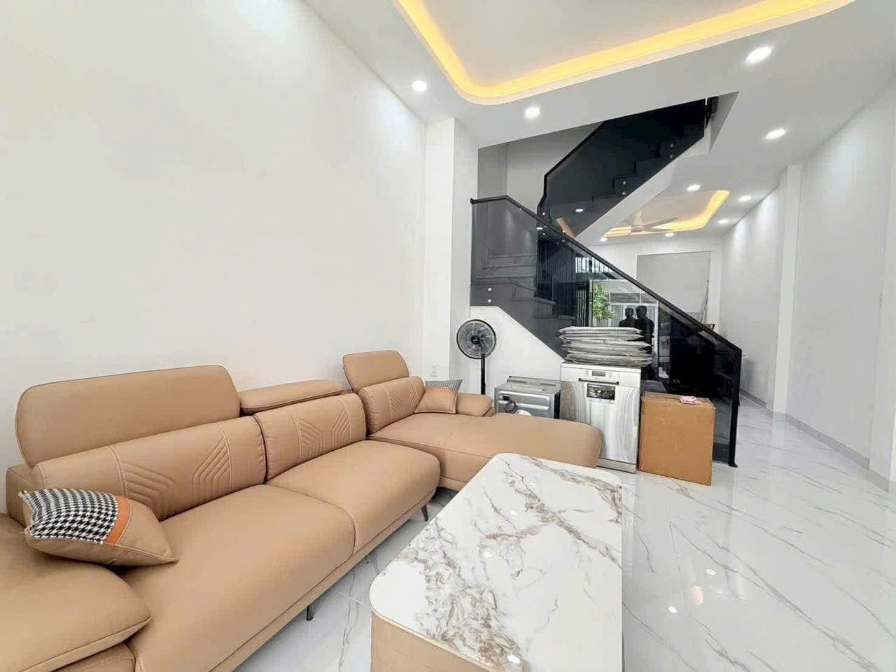 🏡 Дом в аренду в районе Фуок Лонг, Нячанг